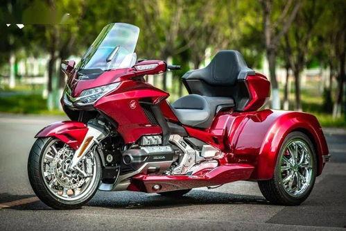 本田金翼三轮摩托视频,揭秘本田金翼三轮摩托的卓越性能与独特魅力